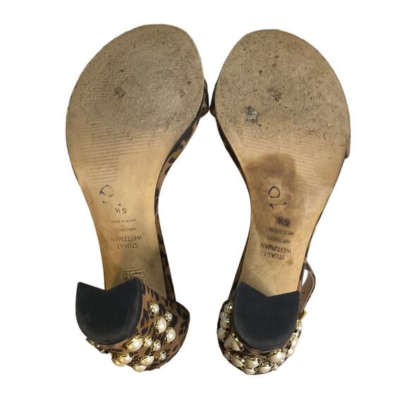 Stuart Weitzman Morepearls Leopard sandal Pearl embellishments Size  5.5 - Picture 6 of 7